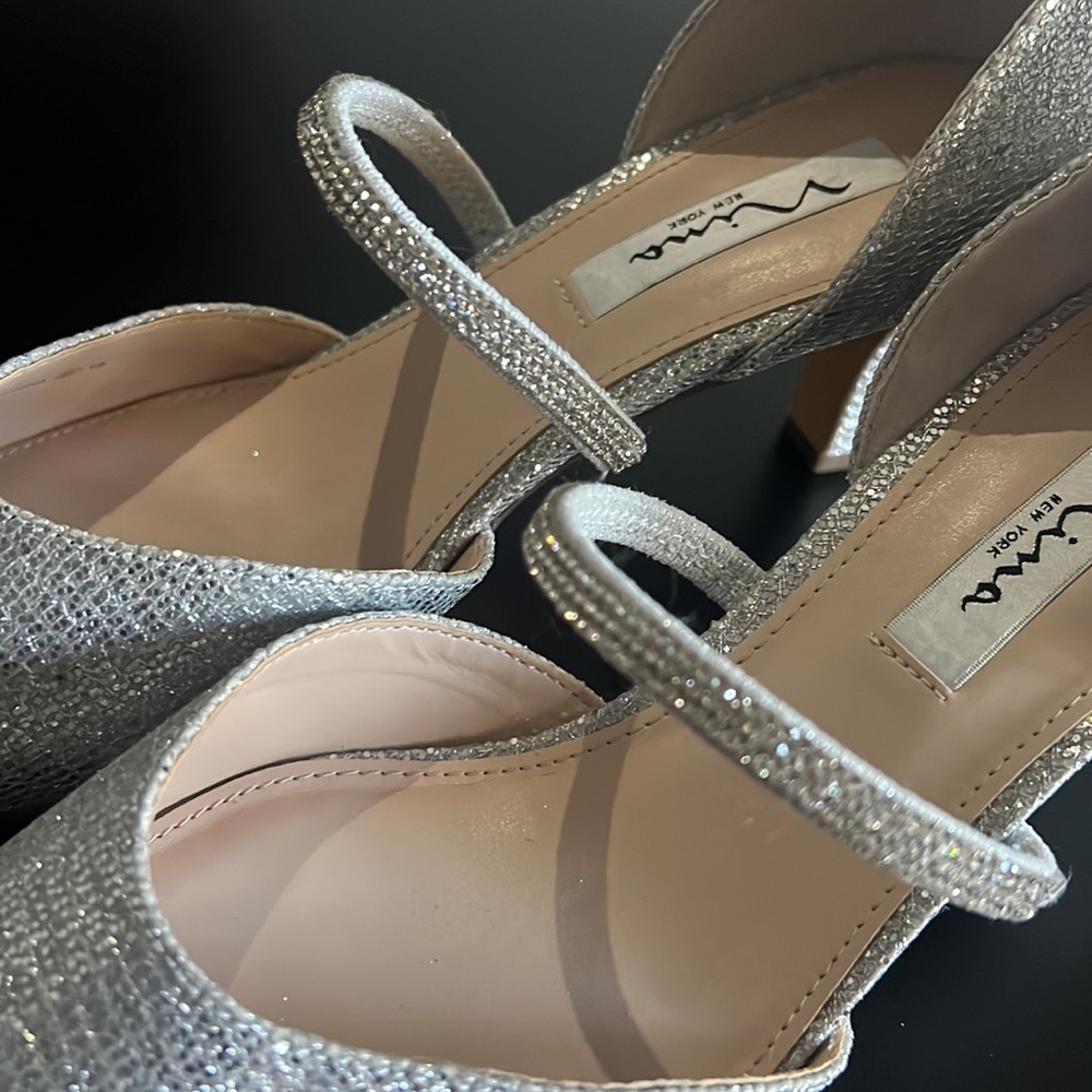 NEW NINA SILVER SHIMMER BRYSTOL D'ORSAY DRESS PUMP SIZE 9 - Picture 10 of 15